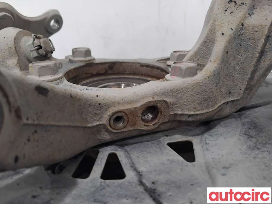 Hjulspindel høyre foran til Toyota RAV4 2016-2019 (Type IV, Fase 2) (TOYOTA|4321178010|)