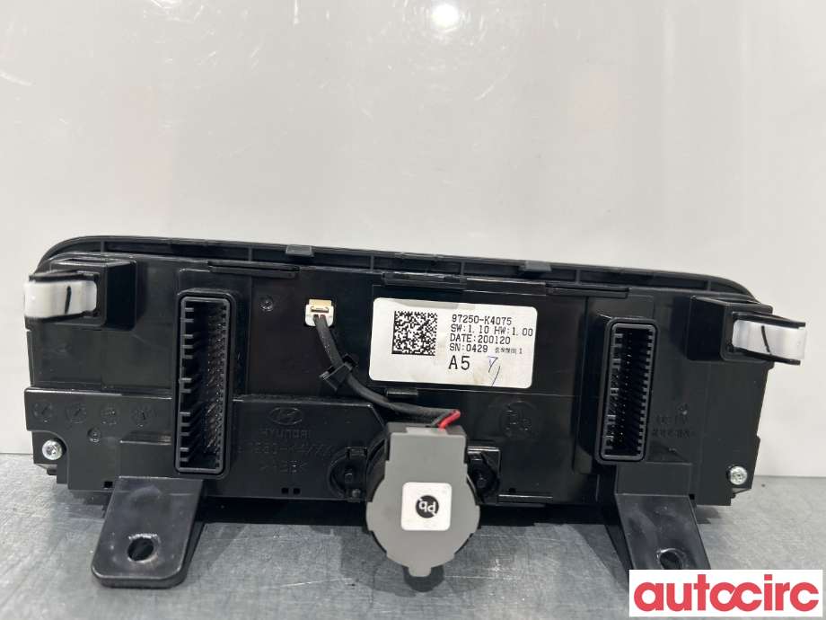 Varmeapparat betjening til Hyundai Kona 2017-2021 (Type I, Fase 1)  (HYUNDAI|97250K4075SPS)