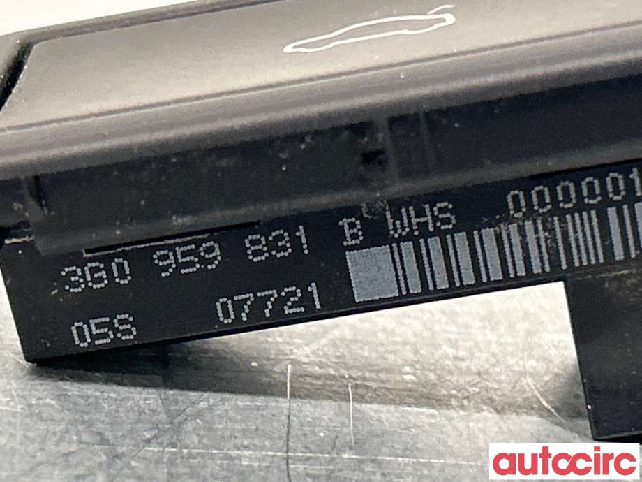 Bryter baklukeåpner til VW ID.4 2020-->>  (VOLKSWAGEN|3G0959831A)