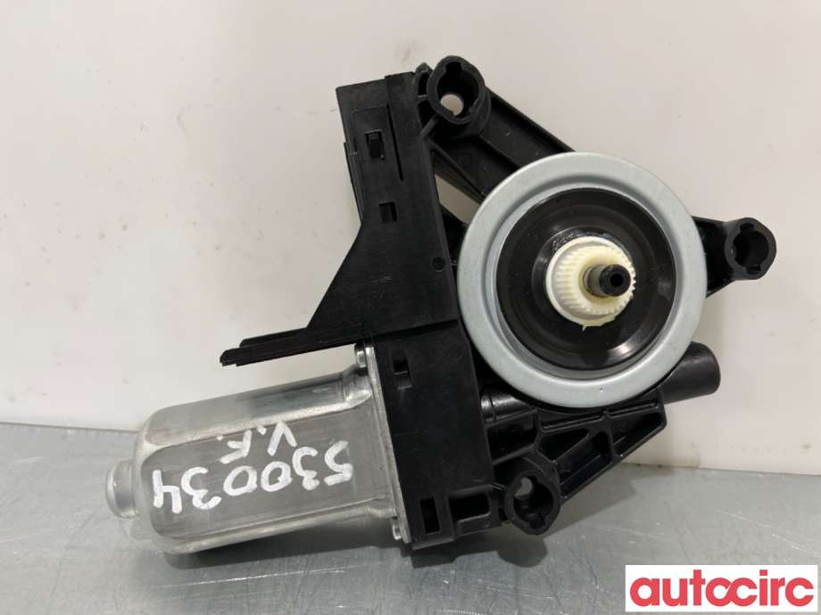 Ruteheis venstre foran til Volvo V60/V60 CC 2013-2018 (Type I, Fase 2)  (VOLVO|31253061|966268-103|)