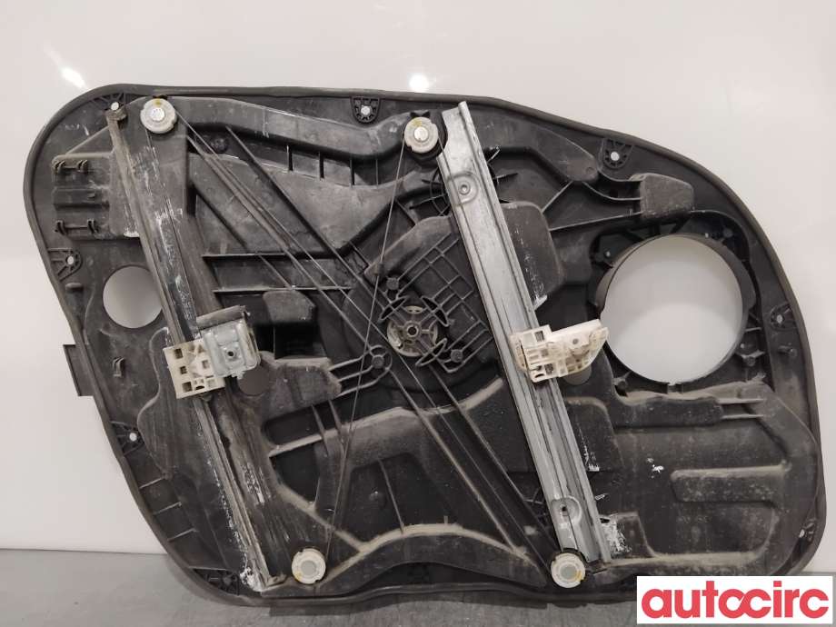 Ruteheis til Hyundai i40 2012-2017  (HYUNDAI|824813Z000||81320-3Z020)