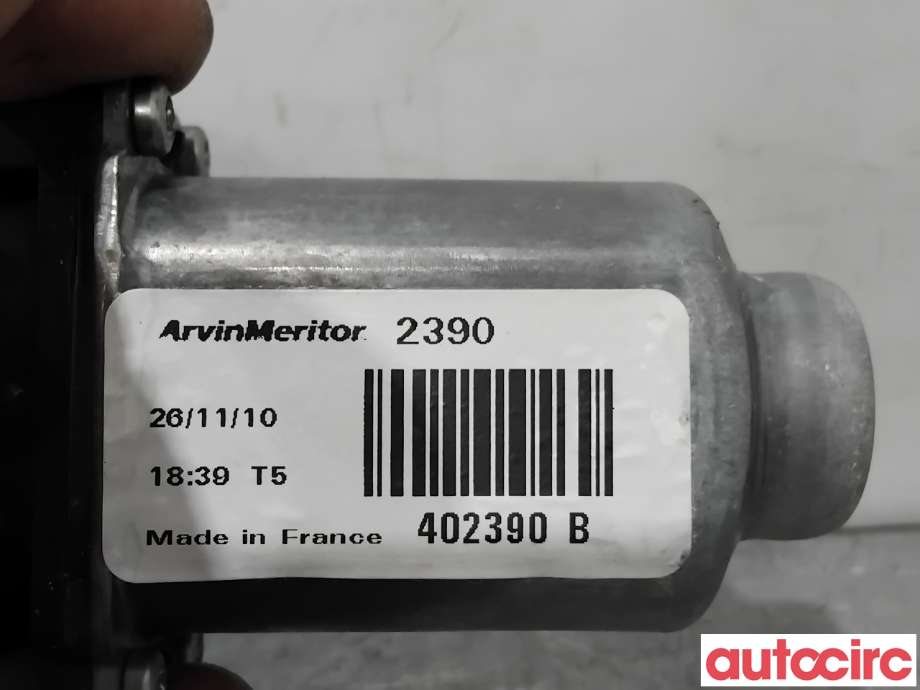 Ruteheis høyre foran til Hyundai Ix35 2010-2015  (HYUNDAI|824602S000|402390B|)