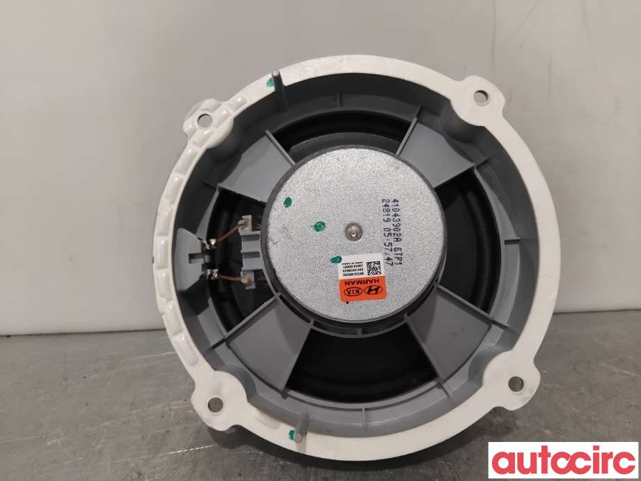 Bilstereo høyttaler til Kia e-Soul 2019-->> (Type III)  (KIA|96330M6200||96330-M6200)