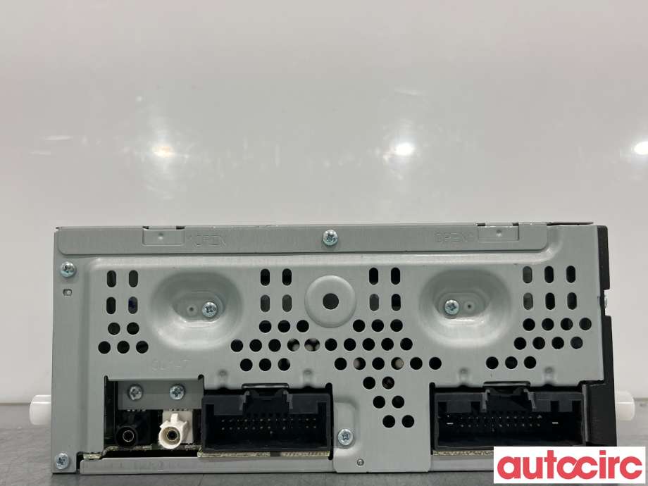 Bilstereo til Ford Mondeo 2014-2019 (Type V, Fase 1)  (FORD|2360214|HS7T-19C107-NF|)