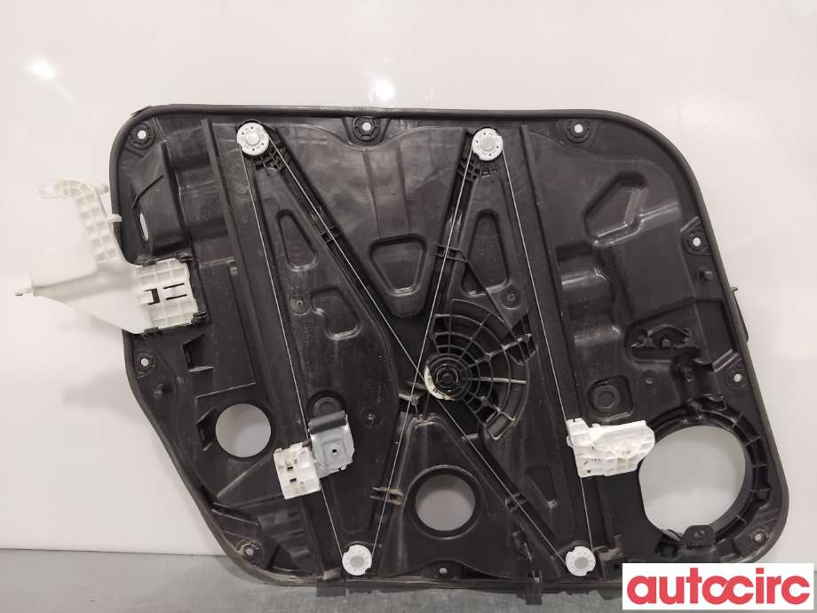 Ruteheis til Kia e-Soul 2019-->> (Type III) (KIA|82481K0010||82480-K0100)
