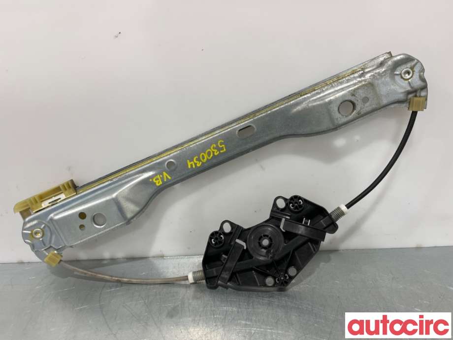 Ruteheis til Volvo V60/V60 CC 2013-2018 (Type I, Fase 2)  (VOLVO|30784308|)