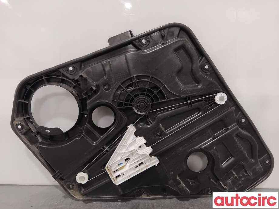 Ruteheis til Kia e-Soul 2019-->> (Type III) (KIA|83471K0000||83470-K0010)