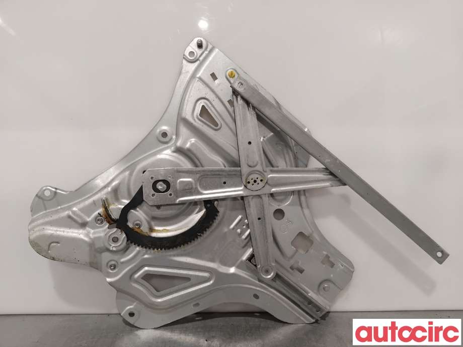 Ruteheis til Hyundai Ix35 2010-2015  (HYUNDAI|824012Y000||82470-2Y340)