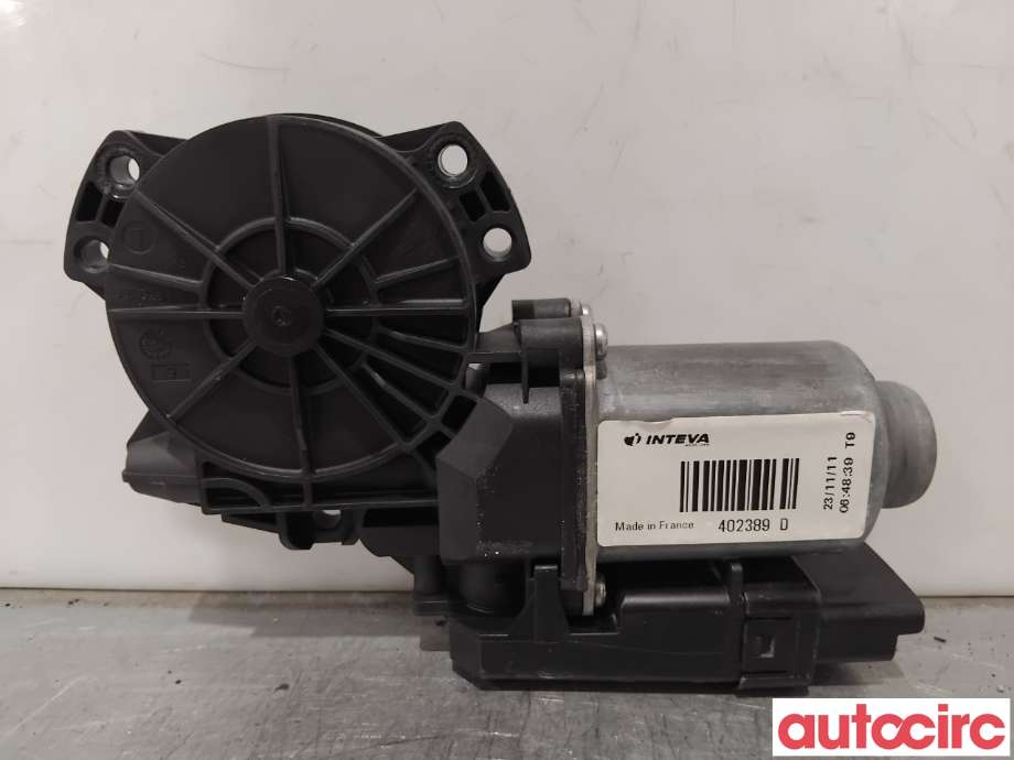 Ruteheis venstre foran til Hyundai Ix35 2010-2015  (HYUNDAI|824502S010|402389D|)