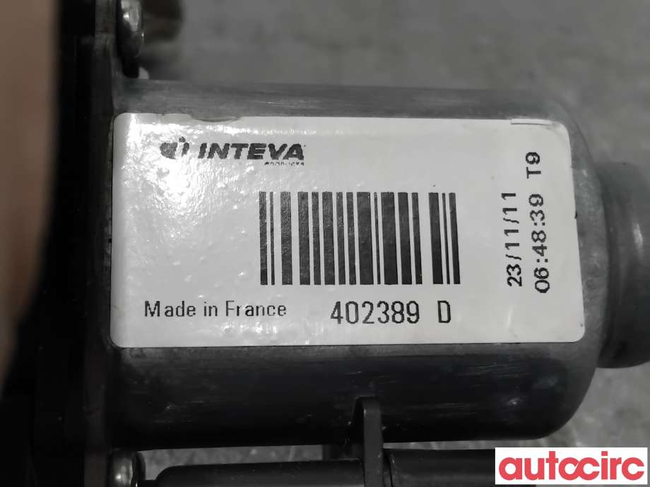 Ruteheis venstre foran til Hyundai Ix35 2010-2015  (HYUNDAI|824502S010|402389D|)