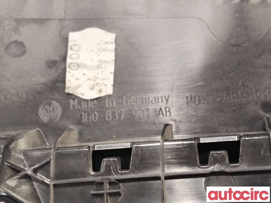 Lister til VW Passat 2015-2019 (Fase 1) (B8) (B8) (VOLKSWAGEN|3G0837901AB|)