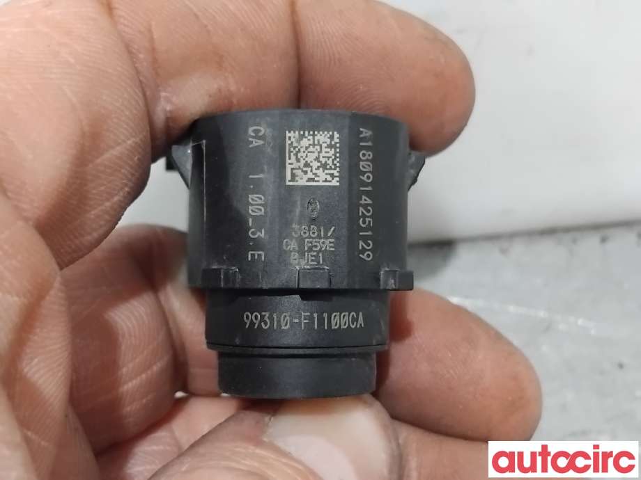 Parkeringssensor foran til Hyundai Tucson 2015-2020 (HYUNDAI|95720D3300CA||99310-F1100CA)