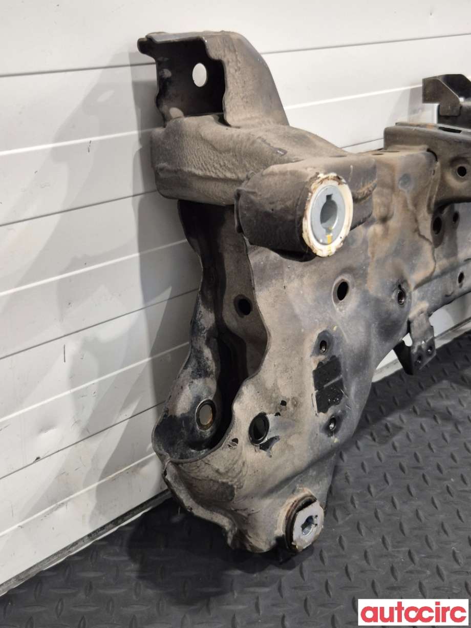 Travers foran hoved til Hyundai Kona 2017-2021 (Type I, Fase 1) (HYUNDAI|62405K4000|)