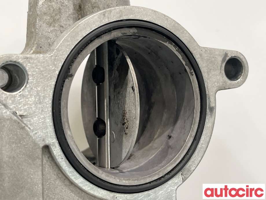 Spjeldhus til VW Golf VI 2008-2012  (VOLKSWAGEN|03L128063J|03L128063L|03L128063AD)
