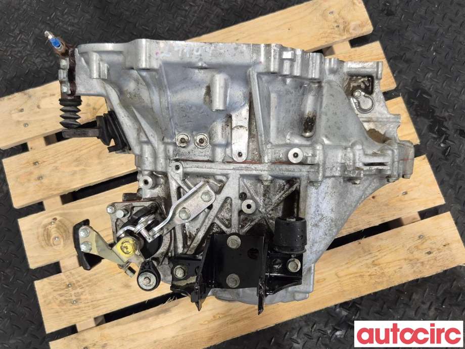 Girkasse manuell 6-trinn til Toyota Avensis 2009-2015 (Type III, Fase 1)  (TOYOTA|3030020B20|EA65|3030020A90)