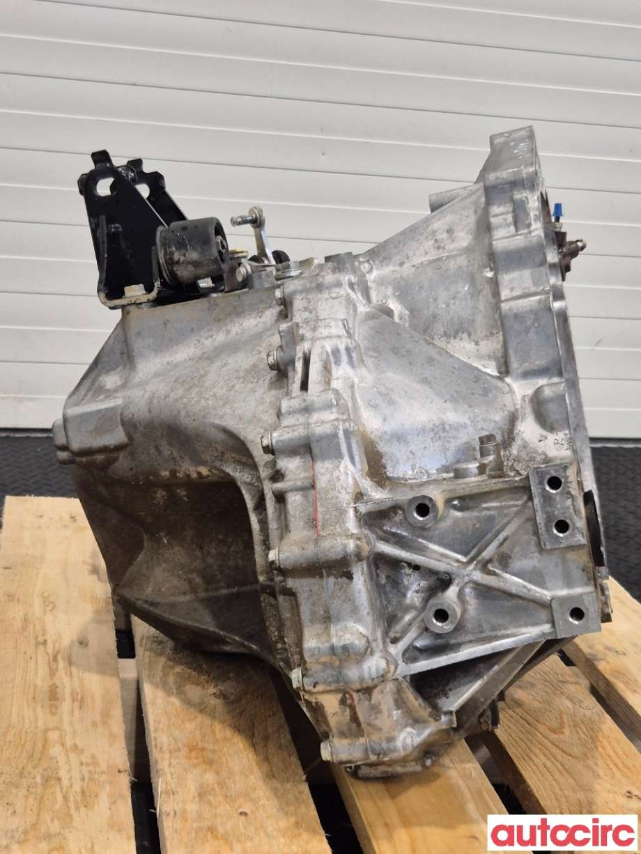 Girkasse manuell 6-trinn til Toyota Avensis 2009-2015 (Type III, Fase 1)  (TOYOTA|3030020B20|EA65|3030020A90)