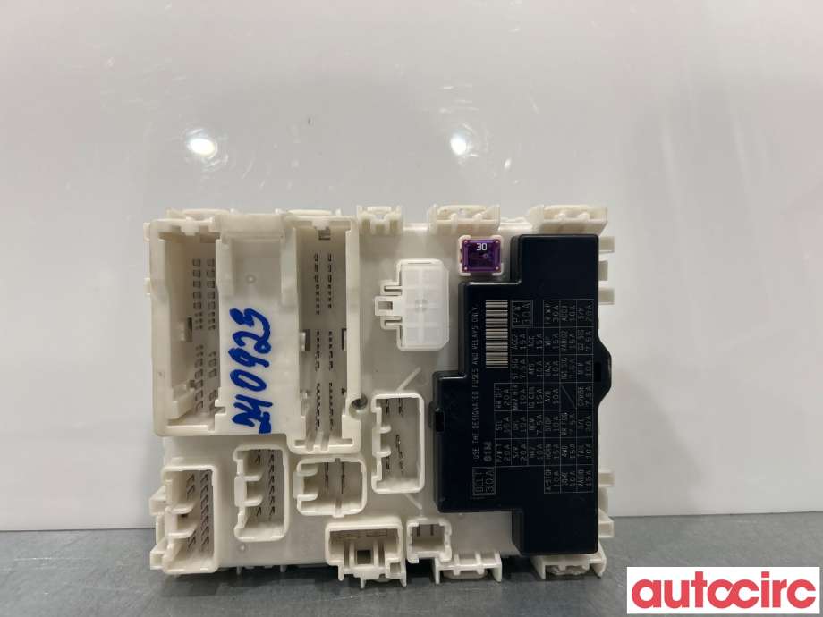 Sikringsboks til Suzuki SX4 S-CROSS 2013-->> (Type II)  (SUZUKI|36710-61M10)