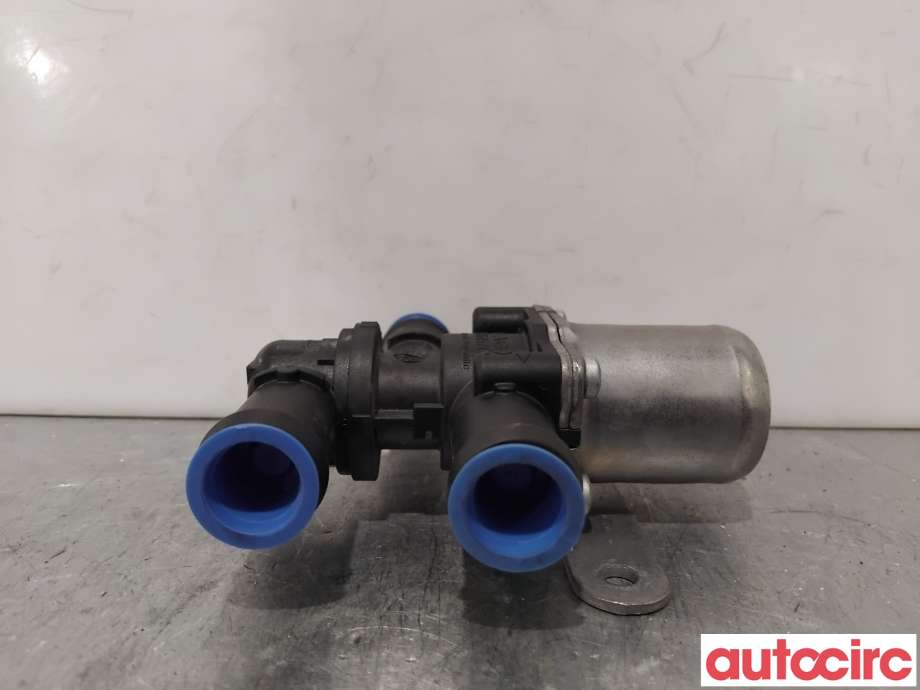 Diverse deler til VW ID.4 2020-->>  (VOLKSWAGEN|5Q0906457C|)