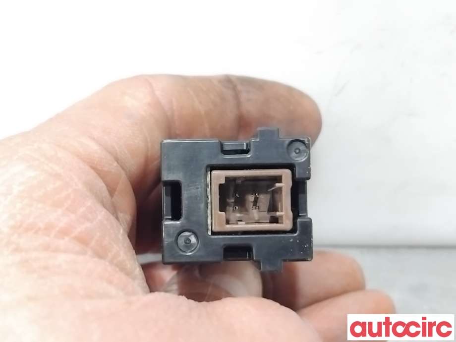 Diverse deler til Toyota RAV4 2019-->> (Type V)  (TOYOTA|8619042031|CA-UT2AX0AJA|86190-42031)