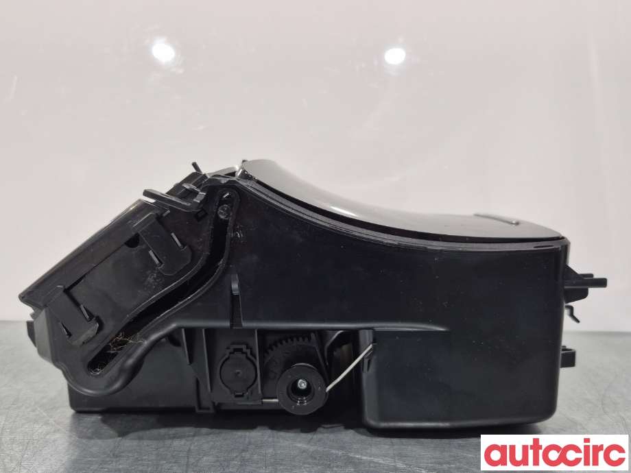 Dashbord koppholder til Mercedes EQC 2019-->> (MERCEDES|A2936803200)