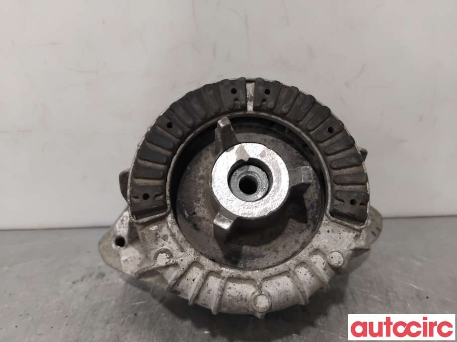 Motorfeste til Mercedes E-Klasse 2009-2013 (Fase 1) (W212) (W212) (MERCEDES|A2122406417|)