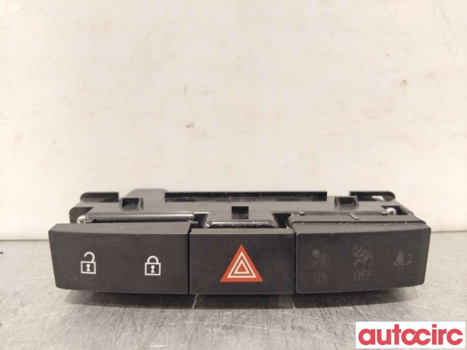 Bryter nødblink til Opel Astra J 2010-2015 (OPEL|13285122|)