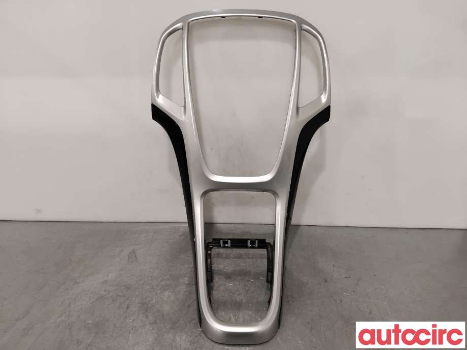 Diverse deler til Opel Astra J 2010-2015 (OPEL|13352796|13349237|13414010)