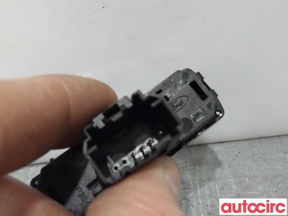 Bryter diverse til Ford Mondeo 2007-2010 (Type IV, Fase 1)  (FORD|1553772||6M2T15A860AF)