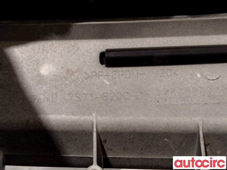 Grill til Ford Mondeo 2007-2010 (Type IV, Fase 1) (FORD|1509636||7S71-8200-D)