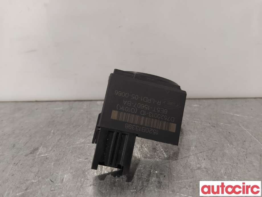 Diverse deler til Ford Mondeo 2007-2010 (Type IV, Fase 1)  (FORD|1481230||6E5T-15607-BA)