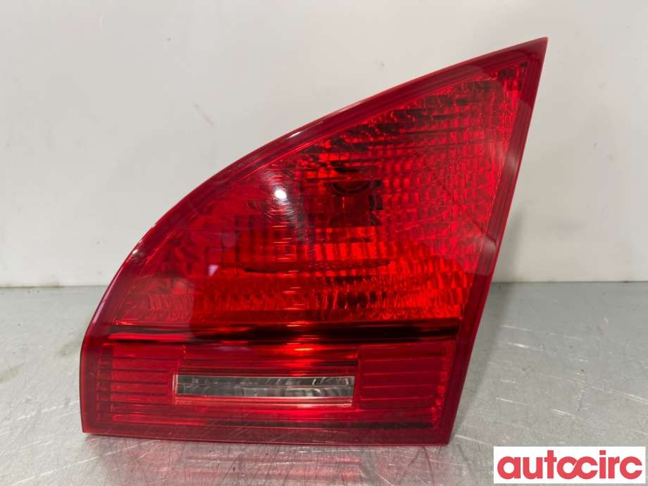 Baklykt høyre indre til Kia Venga 2010-2017 (KIA|924061P000||92406-1P000)