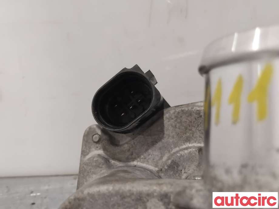 Spjeldhus til Hyundai Ix35 2010-2015 (HYUNDAI|351002F100||35100-2F100)