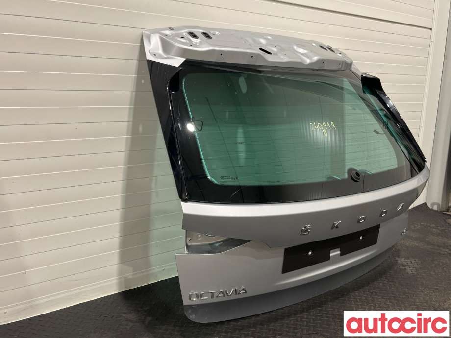 Bakluke til Škoda Octavia 2020-->> (Type IV) (SKODA|5E7827023A)