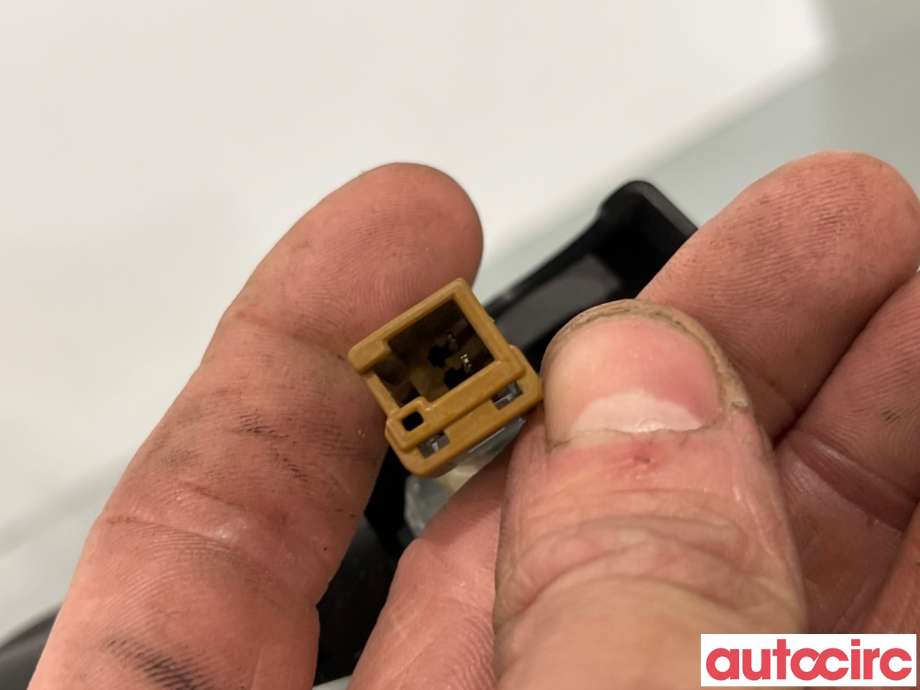 Baklykt bremselys bakrute til Nissan 350 Z 2002-2009  (NISSAN|26590CD000|286-63712|)