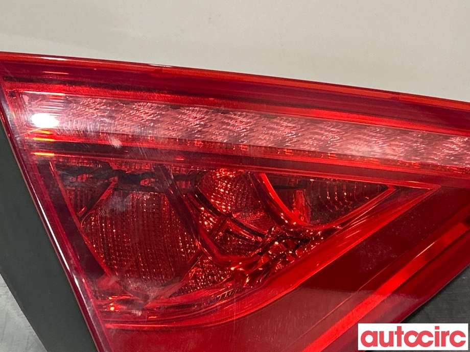 Baklykt venstre indre til Audi A7 2010-2014 (Type I, Fase 1)  (AUDI|4G8945093)