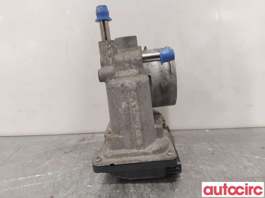 Spjeldhus til Toyota Avensis 2009-2015 (Type III, Fase 1)  (TOYOTA|220300T050||22030-0T050)