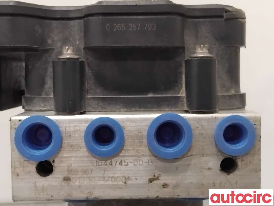 ABS sentral til Tesla Model 3 2018-2023 (Fase 1)  (TESLA|1044746-00-A|0265257793|1044745-00-B)