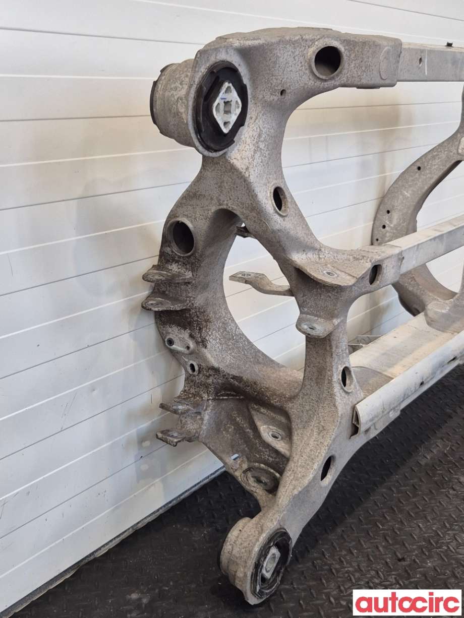 Travers bak til Tesla Model S 2013-2016 (Fase 1)  (TESLA|6007012-00-L|)