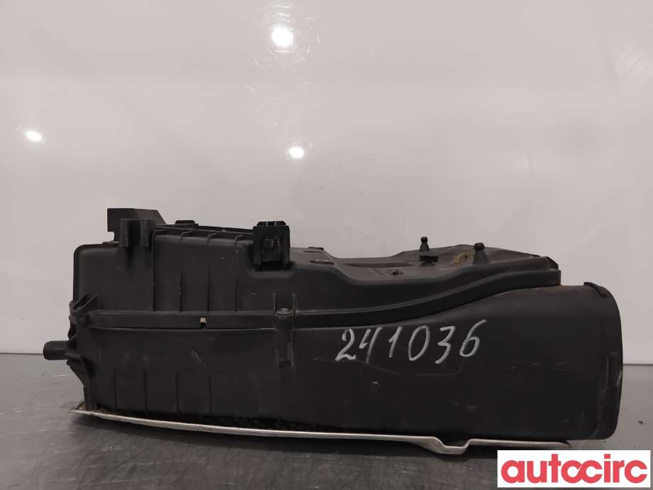 Luftfilterboks til Mercedes C-Klasse 2011-2014 (Fase 2) (W204) (W204) (MERCEDES|A6510901101||A6510902301)