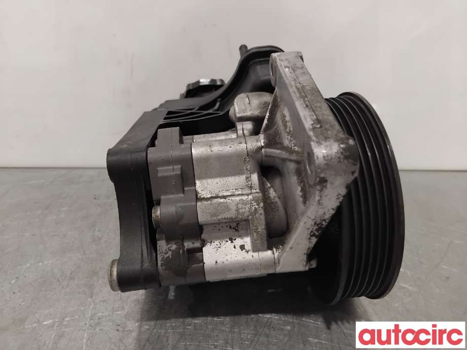 Servo pumpe mekanisk til Mercedes C-Klasse 2011-2014 (Fase 2) (W204) (W204) (MERCEDES|A0064661501|7693900509)