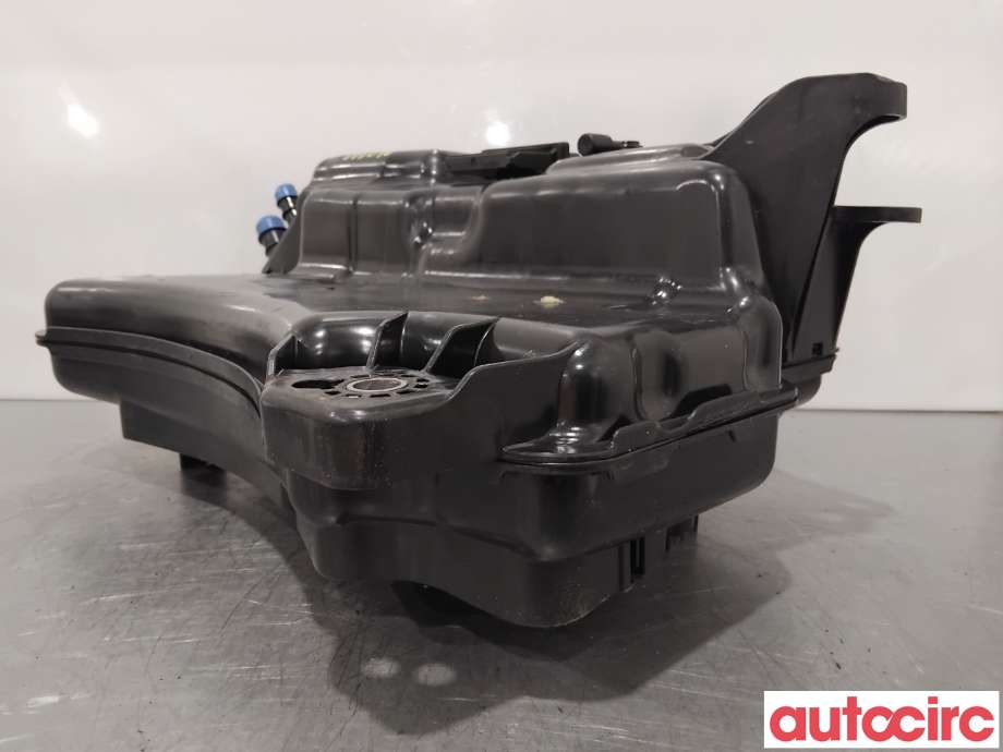 AdBlue tank til Škoda Octavia 2020-->> (Type IV)  (SKODA|5WA131877AA|)