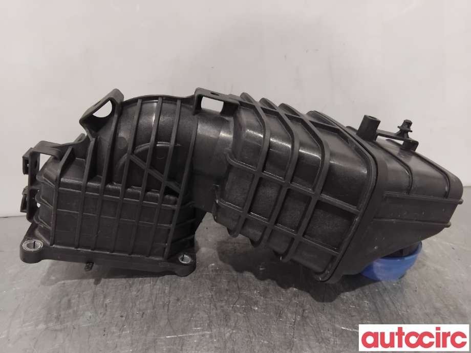 Luftslange innsug til VW Scirocco 2008-2013 (VOLKSWAGEN|03C145755J|)