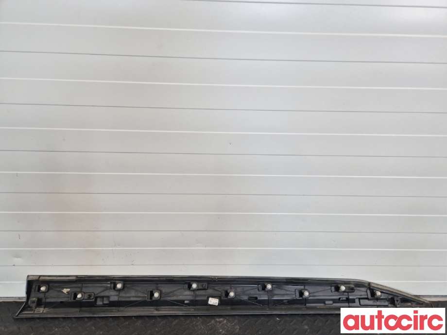 Lister til Škoda Superb 2015-->> (Type III) (SKODA|3V0854939G)