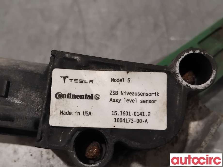 Sensor nivå til Tesla Model S 2013-2016 (Fase 1)  (TESLA|1004173-00-A|151601-01412)