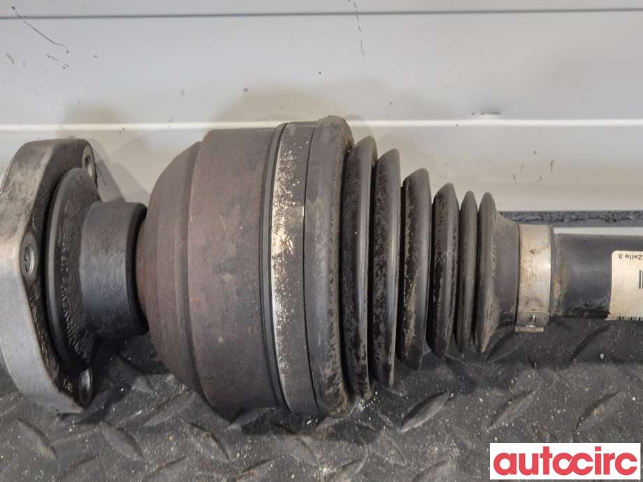 Drivaksel høyre foran til Opel Insignia A 2009-2014  (OPEL|95520545||22830707)