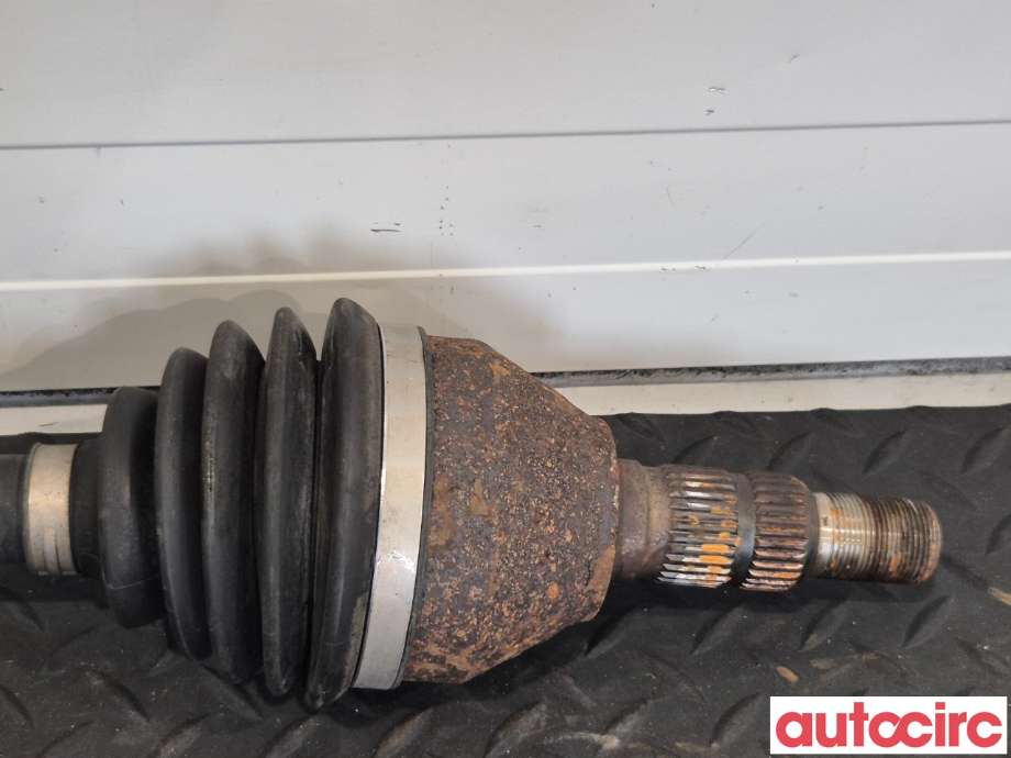 Drivaksel høyre foran til Opel Insignia A 2009-2014  (OPEL|95520545||22830707)