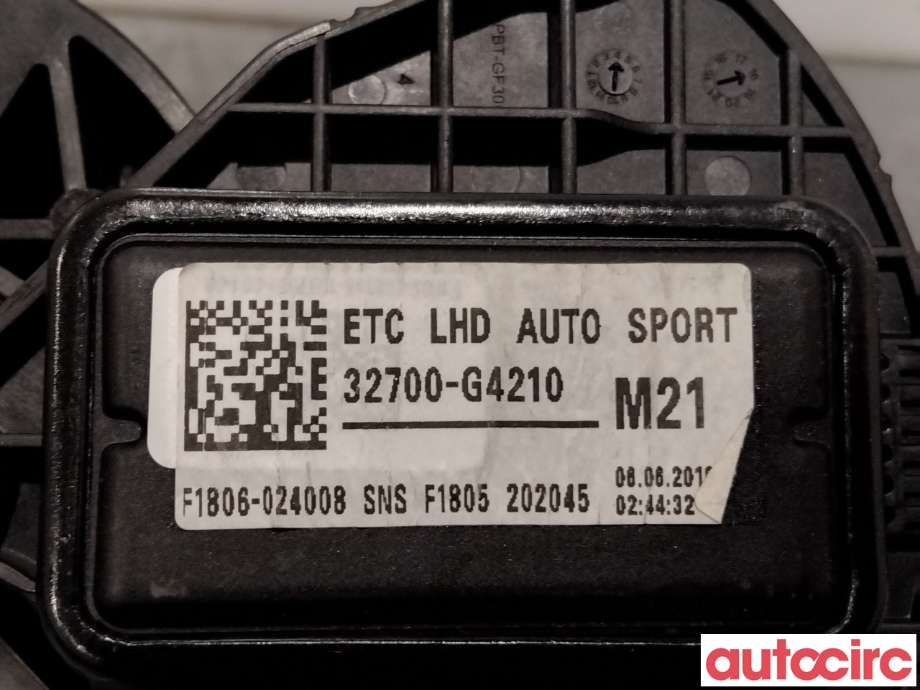 Pedal gass til Kia Cee