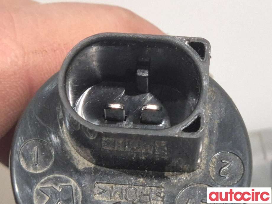 Spylerpumpe foran til Volvo C40 Recharge 2021-2024  (VOLVO|32274778|)
