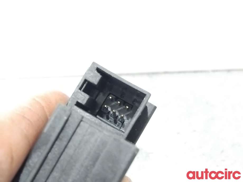 Bryter nødblink til Audi A4 2007-2014 (Type IV) (B8) (B8) (AUDI|8K1941509A||8K1941509F)