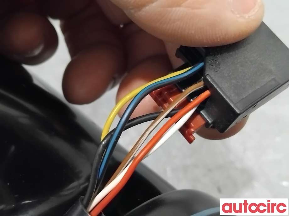 Speil venstre til Audi A4 2007-2014 (Type IV) (B8) (B8) (AUDI|8K1857409AG|)